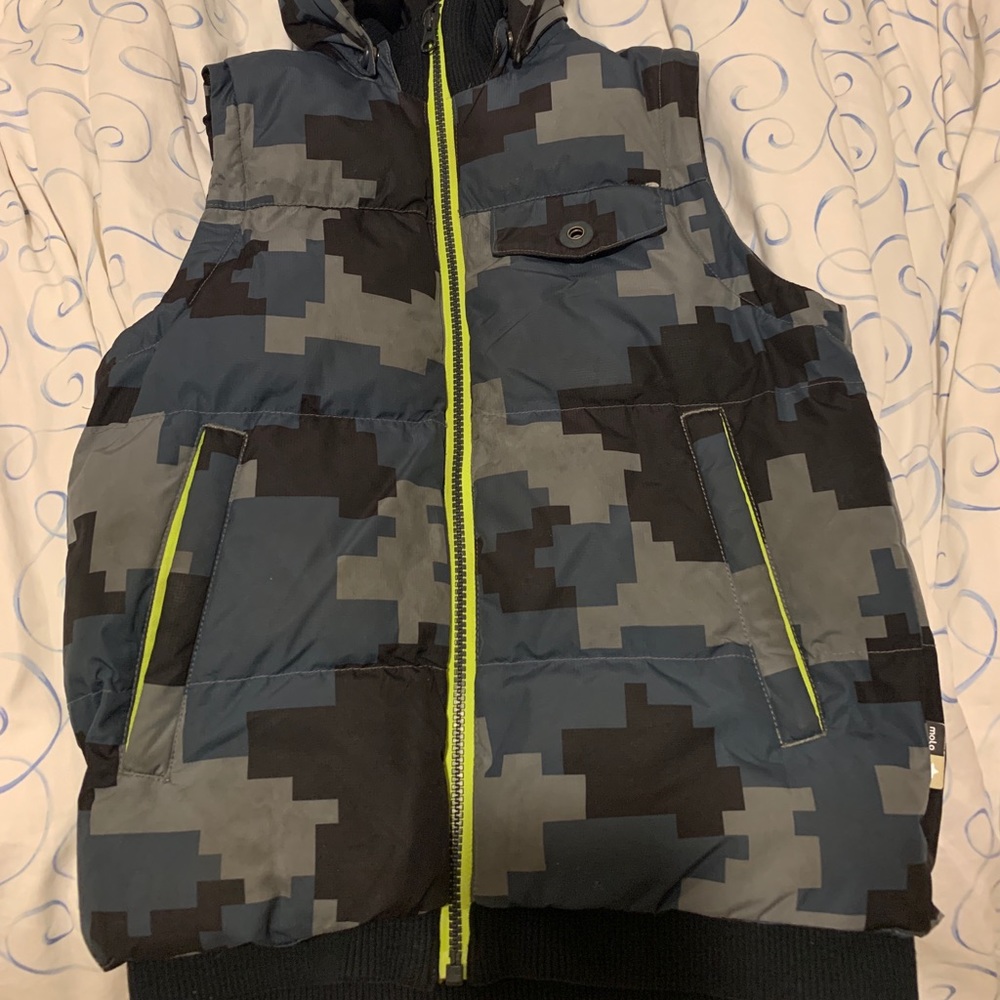 Boys hooded Molo vest